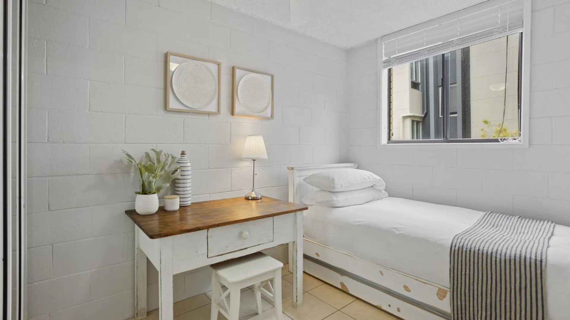 Inner City Apartment Living In Quiet Location Brisbane